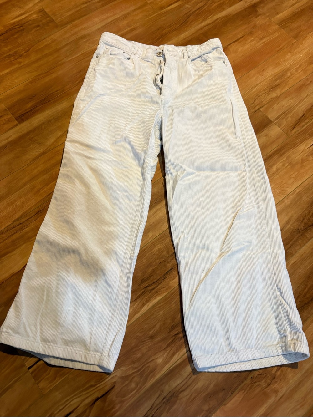 BDG High and Wide cream colored courduroy pants size 30, inseam 25.5”
